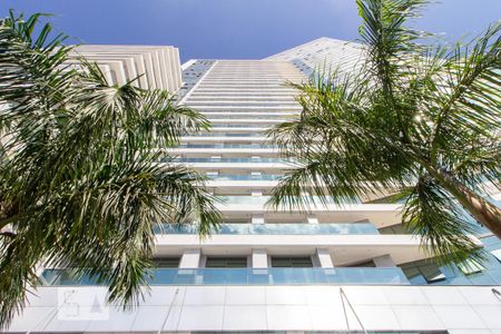 Studio para alugar com 28m², 1 quarto e 1 vaga Studio para alugar com 28m², 1 quarto e 1 vagaFachada