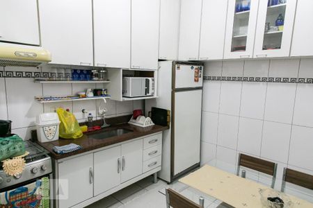 Casa à venda com 138m², 3 quartos e 1 vaga Casa à venda com 138m², 3 quartos e 1 vagaCozinha