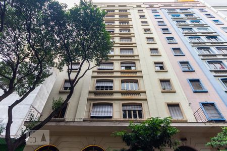 Apartamento para alugar com 45m², 1 quarto e sem vaga Apartamento para alugar com 45m², 1 quarto e sem vagaFachada