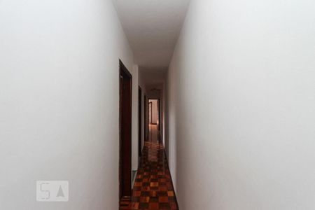 Casa para alugar com 208m², 4 quartos e 2 vagascorredor dos quartos