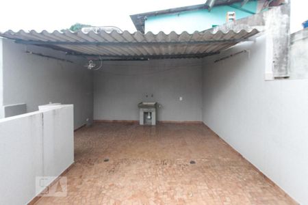 Casa para alugar com 208m², 4 quartos e 2 vagasBanheiro de Serviço