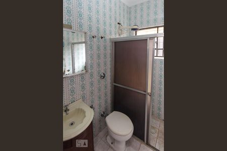 Banheiro de casa à venda com 4 quartos, 208m² em Vila Alpina, São Paulo