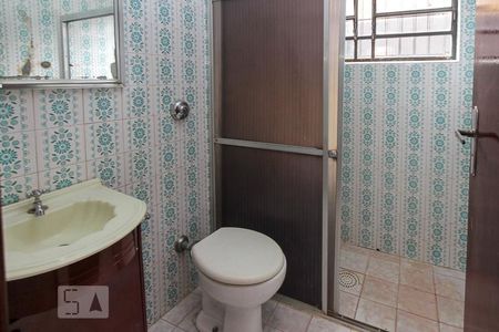 Banheiro de casa à venda com 4 quartos, 208m² em Vila Alpina, São Paulo