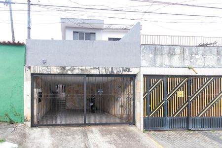 Casa para alugar com 208m², 4 quartos e 2 vagasFachada