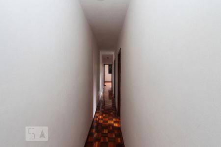 Casa para alugar com 208m², 4 quartos e 2 vagascorredor dos quartos