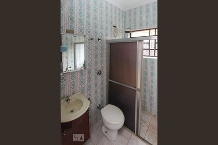 Banheiro de casa à venda com 4 quartos, 208m² em Vila Alpina, São Paulo