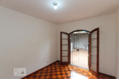 Casa para alugar com 208m², 4 quartos e 2 vagasQuarto