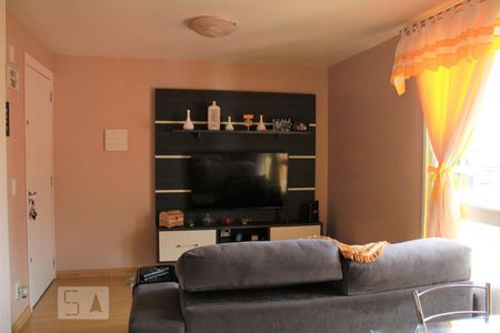 Sala de apartamento à venda com 3 quartos, 57m² em Mato Grande, Canoas