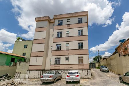 Apartamento à venda com 54m², 2 quartos e 1 vagaFachada do bloco