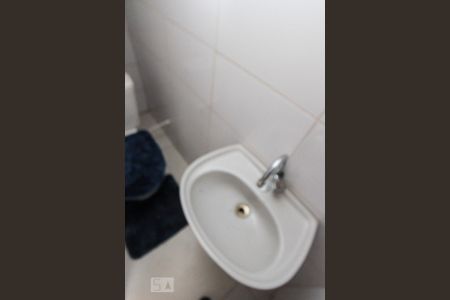 Casa para alugar com 50m², 1 quarto e sem vaga Casa para alugar com 50m², 1 quarto e sem vagaBanheiro