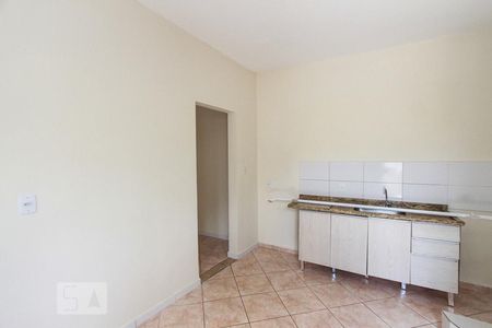 Casa para alugar com 50m², 1 quarto e sem vaga Casa para alugar com 50m², 1 quarto e sem vagaCozinha