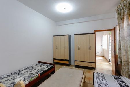 Casa para alugar com 450m², 10 quartos e 4 vagas Casa para alugar com 450m², 10 quartos e 4 vagasQuarto 5