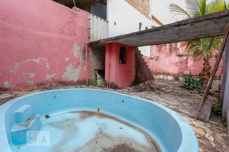 Casa para alugar com 450m², 10 quartos e 4 vagas Casa para alugar com 450m², 10 quartos e 4 vagasPiscina