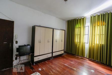 Casa para alugar com 450m², 10 quartos e 4 vagas Casa para alugar com 450m², 10 quartos e 4 vagasQuarto 7