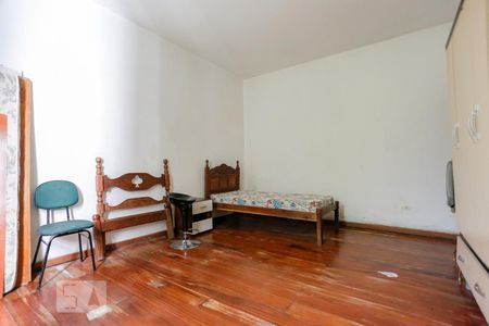 Casa para alugar com 450m², 10 quartos e 4 vagas Casa para alugar com 450m², 10 quartos e 4 vagasQuarto 7