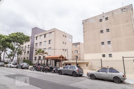 Apartamento para alugar com 53m², 2 quartos e 1 vaga Apartamento para alugar com 53m², 2 quartos e 1 vagaFachada