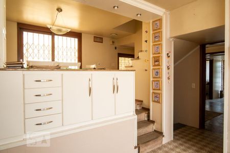Casa à venda com 330m², 3 quartos e 2 vagas