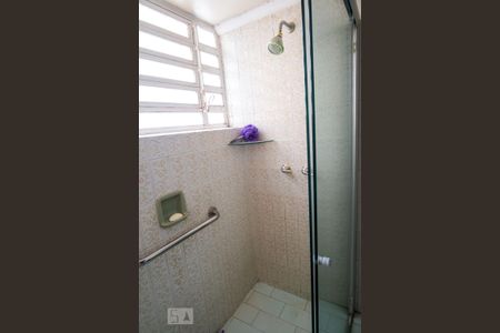 Casa à venda com 330m², 3 quartos e 2 vagas Casa à venda com 330m², 3 quartos e 2 vagasBanheiro da Suíte