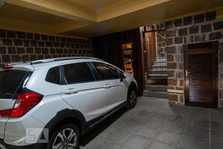 Casa à venda com 330m², 3 quartos e 2 vagas Casa à venda com 330m², 3 quartos e 2 vagasGaragem