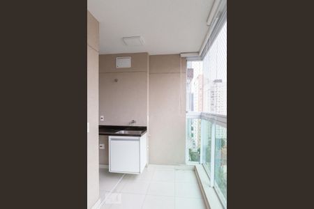 Apartamento para alugar com 35m², 1 quarto e 1 vaga Apartamento para alugar com 35m², 1 quarto e 1 vagaSacada