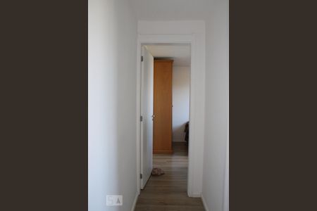 Corredor de apartamento para alugar com 2 quartos, 43m² em Mato Grande, Canoas