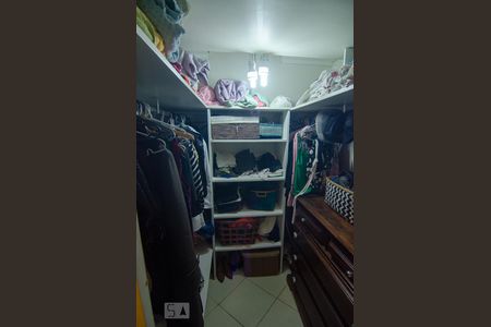 Apartamento à venda com 108m², 3 quartos e sem vagaCloset