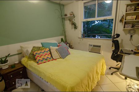 Apartamento à venda com 108m², 3 quartos e sem vagaQuarto 2