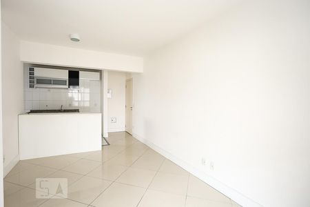 Sala de apartamento à venda com 3 quartos, 70m² em Parque Reboucas, São Paulo