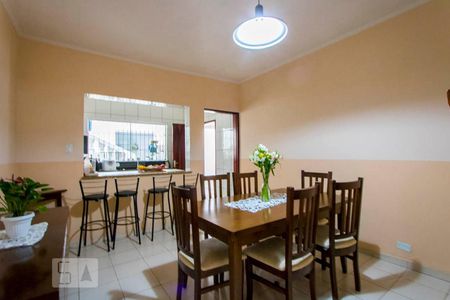 Casa à venda com 206m², 3 quartos e 2 vagasCopa