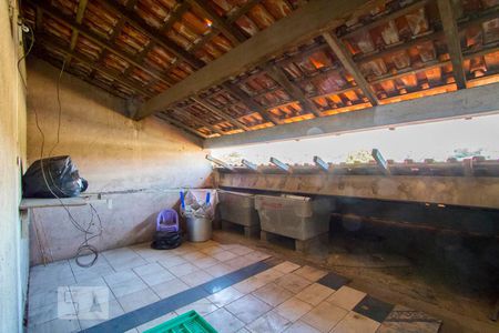 Casa à venda com 206m², 3 quartos e 2 vagasSótão