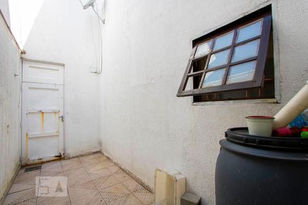 Casa à venda com 206m², 3 quartos e 2 vagasCorredor - Externo