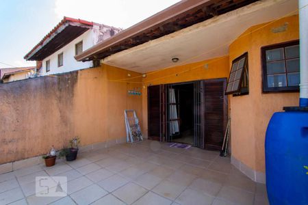 Varanda do quarto 1 de casa para alugar com 3 quartos, 206m² em Jardim Las Vegas, Santo André