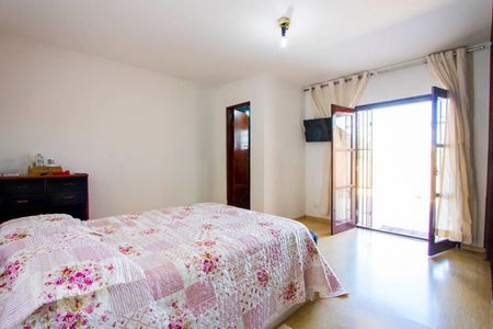 Quarto 1 - Suíte de casa para alugar com 3 quartos, 206m² em Jardim Las Vegas, Santo André