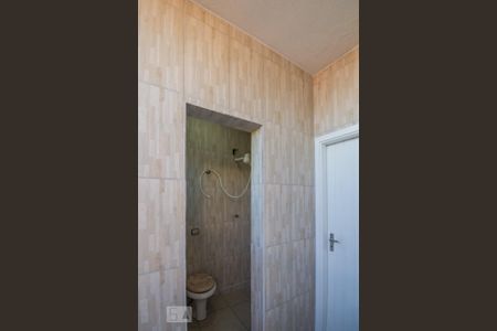 Casa à venda com 256m², 3 quartos e 4 vagas Casa à venda com 256m², 3 quartos e 4 vagasBanheiro de Serviço