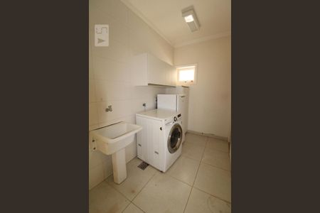 Casa de condomínio à venda com 407m², 4 quartos e sem vagaÁrea de Serviço