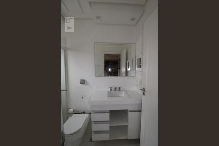 Casa de condomínio à venda com 407m², 4 quartos e sem vagaBanheiro da Suíte 4