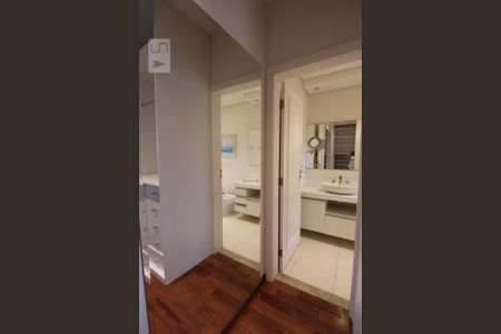 Casa de condomínio à venda com 407m², 4 quartos e sem vagaSuíte do Quarto da suíte 2