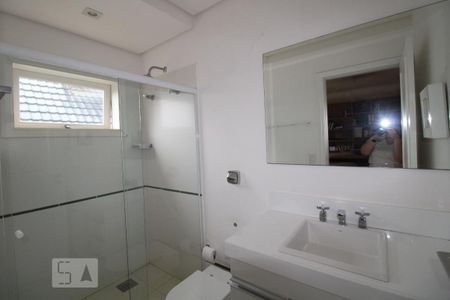Casa de condomínio à venda com 407m², 4 quartos e sem vagaBanheiro da Suíte 4