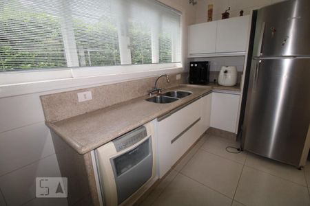 Casa de condomínio à venda com 407m², 4 quartos e sem vagaCozinha