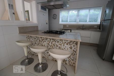 Casa de condomínio à venda com 407m², 4 quartos e sem vagaCozinha