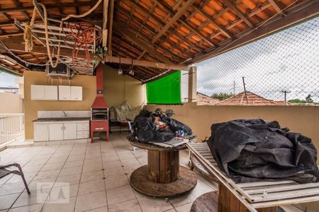 Casa à venda com 223m², 2 quartos e 3 vagas Casa à venda com 223m², 2 quartos e 3 vagasChurrasqueira