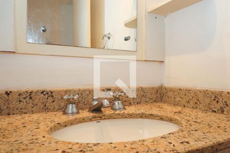 Apartamento para alugar com 80m², 3 quartos e 2 vagas Apartamento para alugar com 80m², 3 quartos e 2 vagasBanheiro