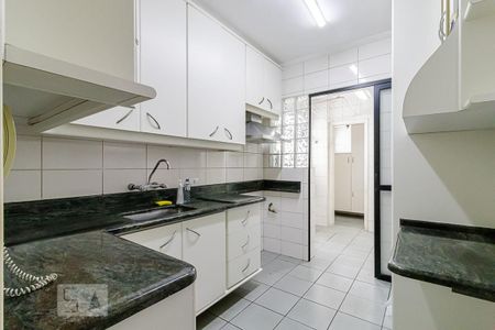 Apartamento para alugar com 86m², 3 quartos e 2 vagas Apartamento para alugar com 86m², 3 quartos e 2 vagasCozinha