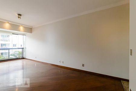Sala de apartamento para alugar com 3 quartos, 86m² em Vila Gumercindo, São Paulo