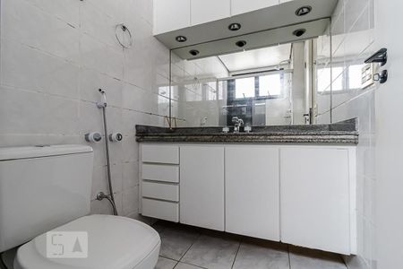 Apartamento para alugar com 86m², 3 quartos e 2 vagas Apartamento para alugar com 86m², 3 quartos e 2 vagasBanheiro da Suíte