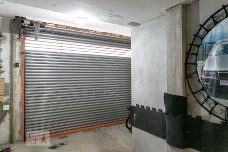 Casa à venda com 250m², 4 quartos e 4 vagasGaragem
