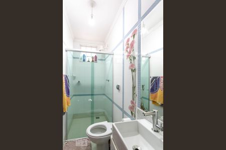 Casa à venda com 250m², 4 quartos e 4 vagasBanheiro Social