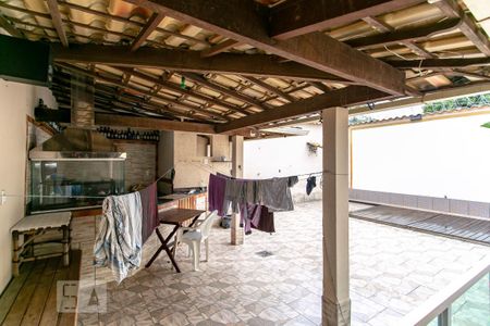 Casa à venda com 250m², 4 quartos e 4 vagasÁrea Gourmet