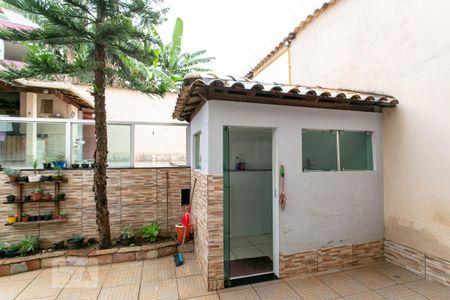Casa à venda com 250m², 4 quartos e 4 vagasÁrea de Serviço