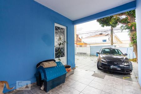 Casa à venda com 50m², 2 quartos e 5 vagas Casa à venda com 50m², 2 quartos e 5 vagasQuintal
